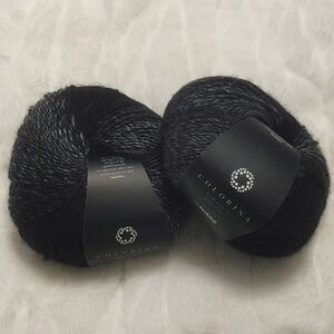 Hobbii Colorina Wool/Acrylic Yarn (2)